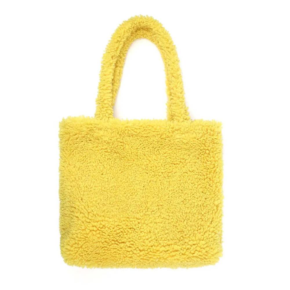 Made in Italy Damen Teddyfell Tasche Shopper Tote Bag Handtasche Plüsch Schultertasche Teddytasche Pelz Damentasche Felltasche Wintertasche Bis zu 60% Rabatt