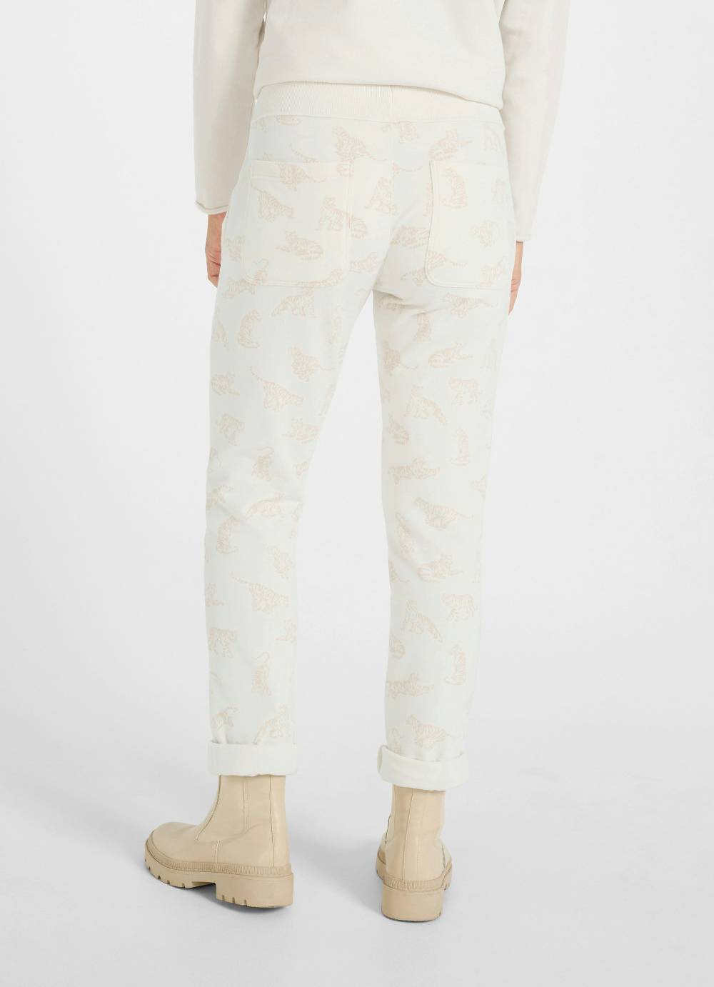 Juvia Loose Fit - Sweatpants Outlet