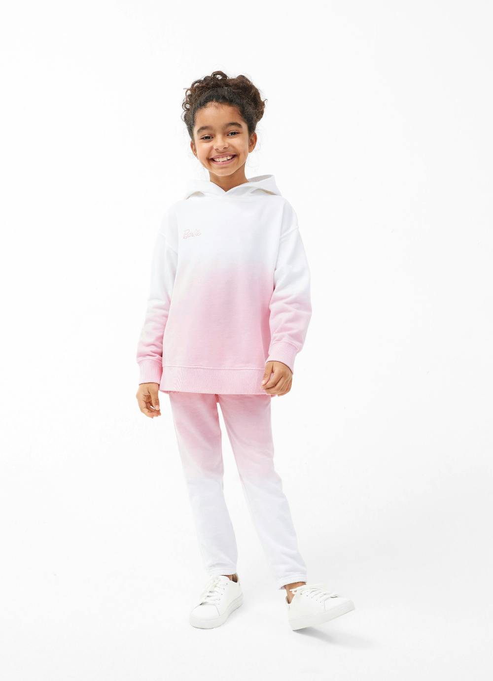 Juvia Hoodie Riesige Ersparnisse
