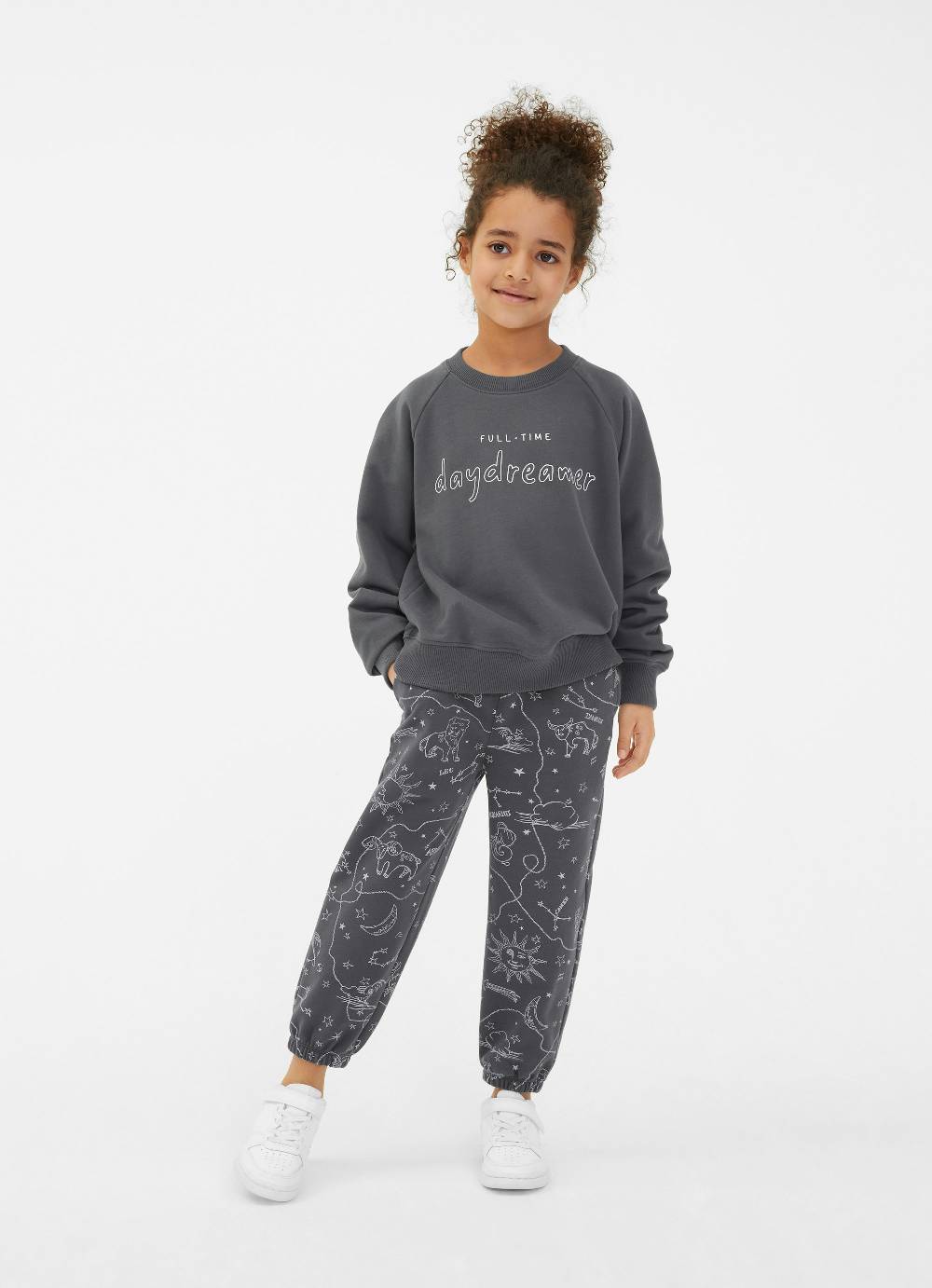 Juvia Sweatshirt Rabatte dieses Monats