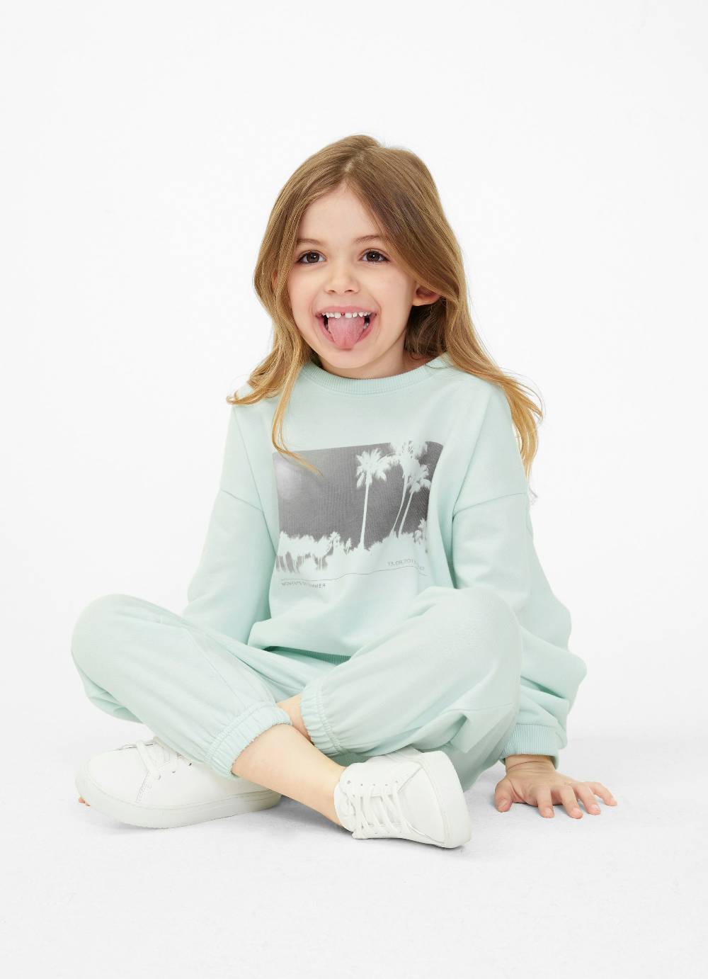 Juvia Sweatshirt Exklusivangebot