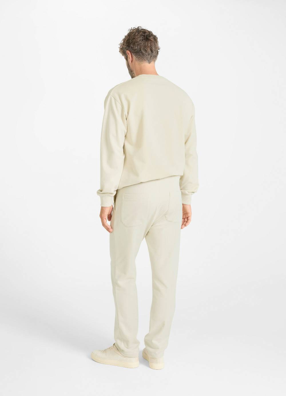 Juvia Regular Fit - Sweatpants Vierteljährliche Förderung