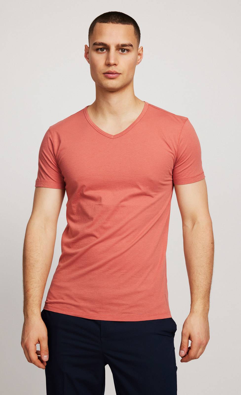 Kiefermann Darius Baumwoll-T-Shirt Kostenloser Versand international