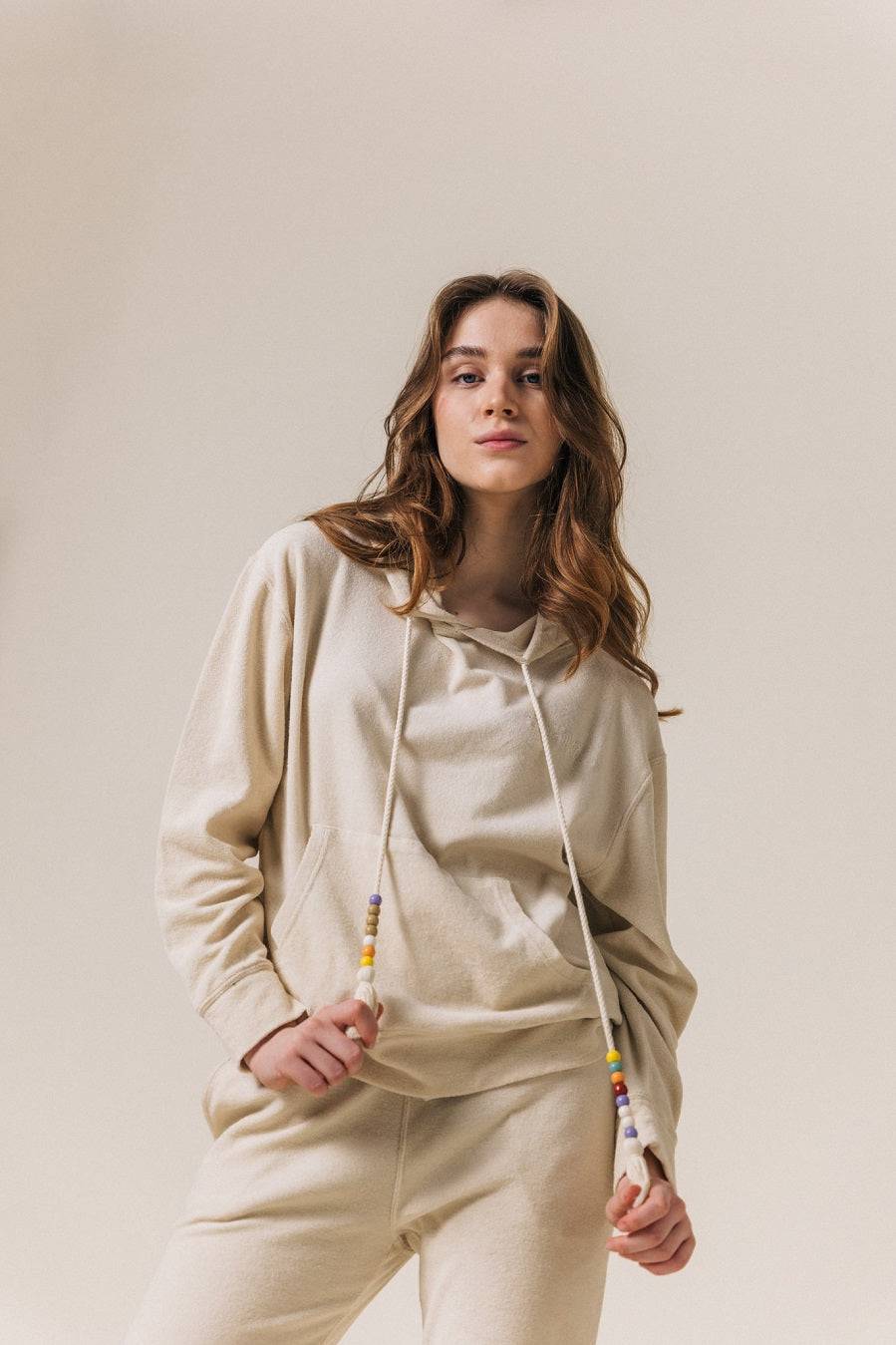 Liv Bergen Hoodie California in creme Nur für heute