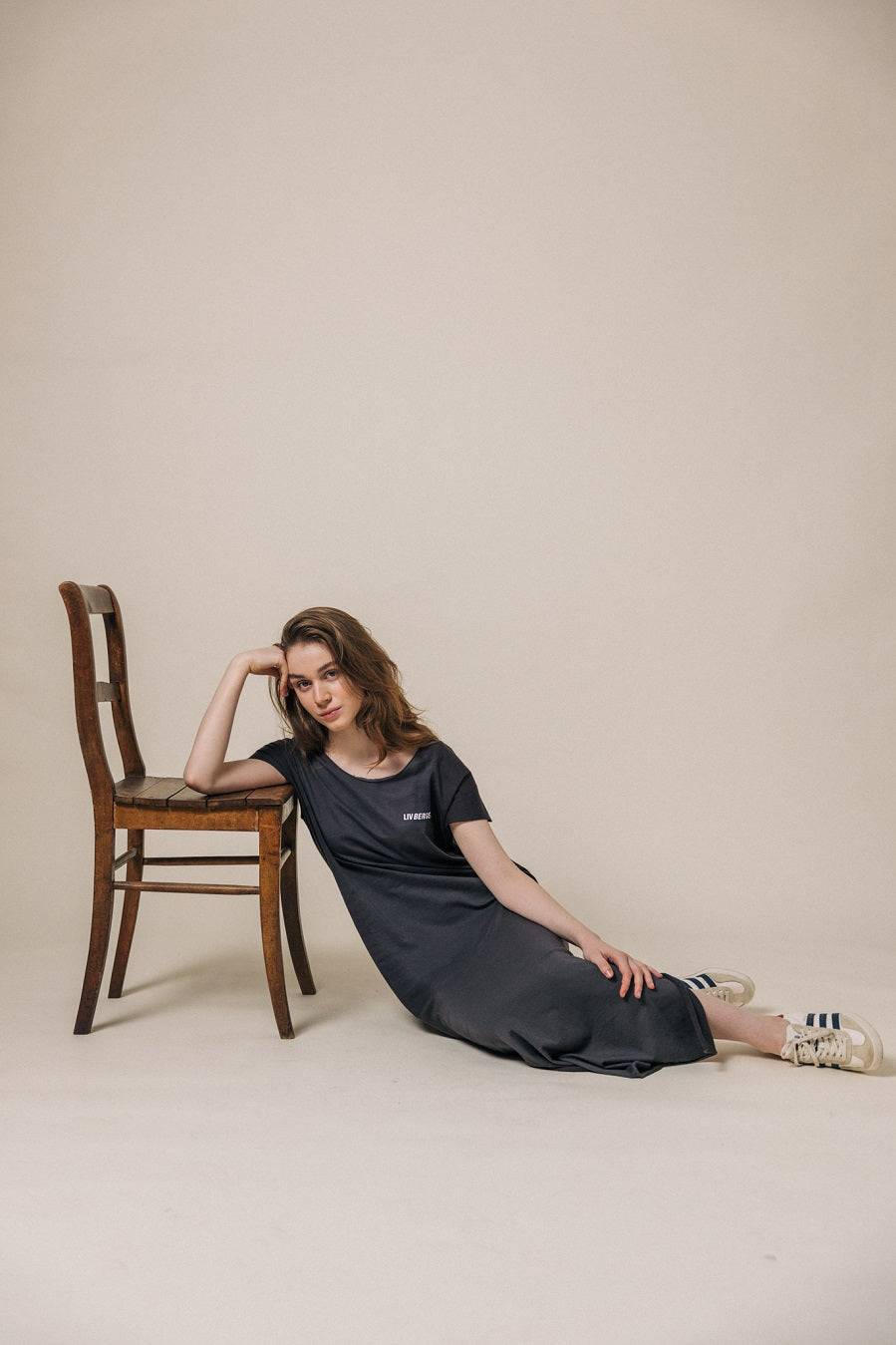 Liv Bergen Kleid Spray in charcoal Auslauf