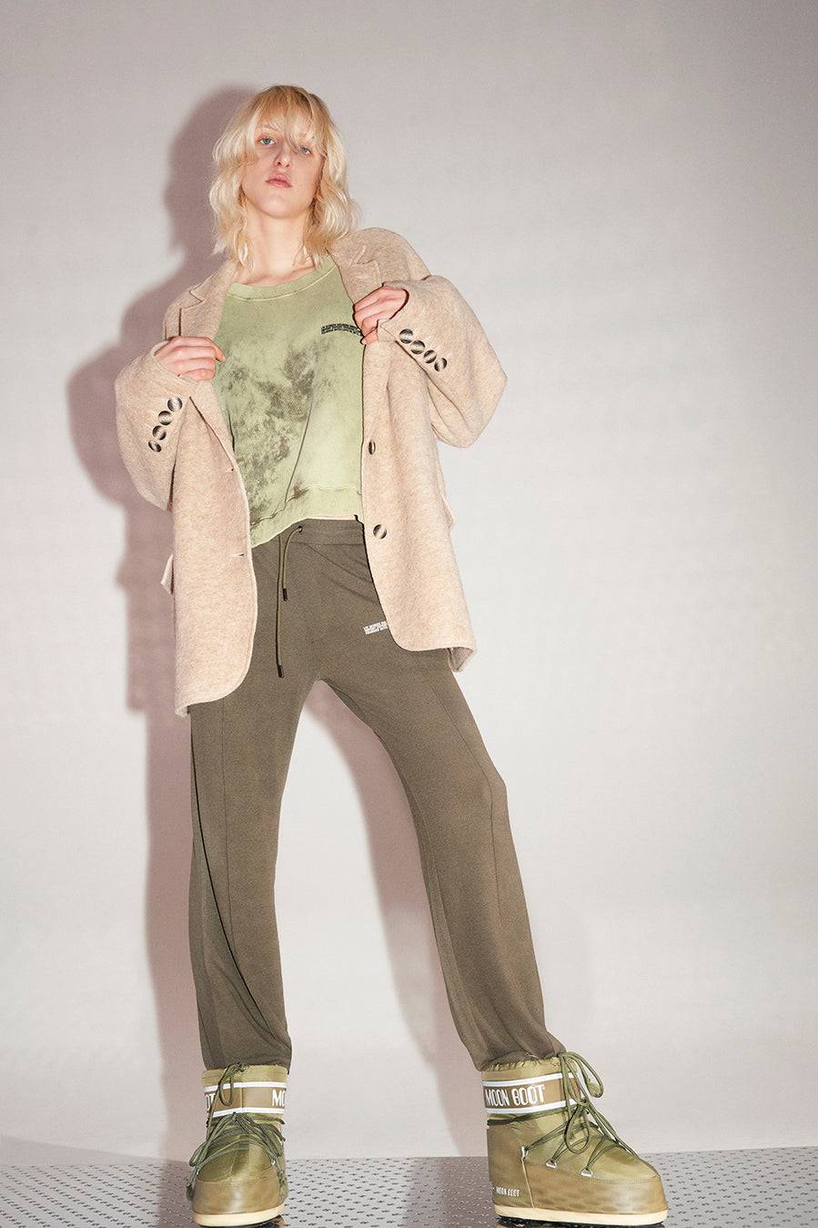 Liv Bergen Oversized Jacke "THAT DON'T IMPRESS ME MUCH" in sand Saisonschlussverkauf