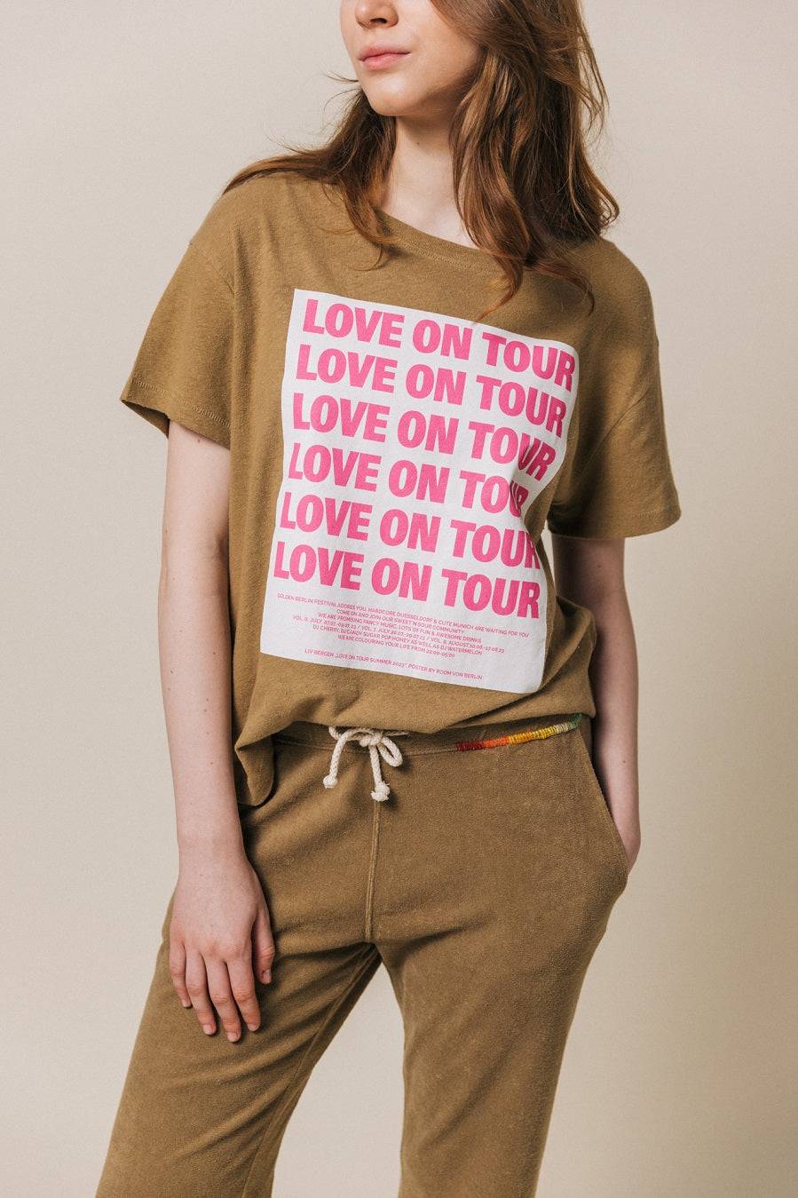 Liv Bergen T-Shirt LOVE ON TOUR in hazelnut Tiefpreis