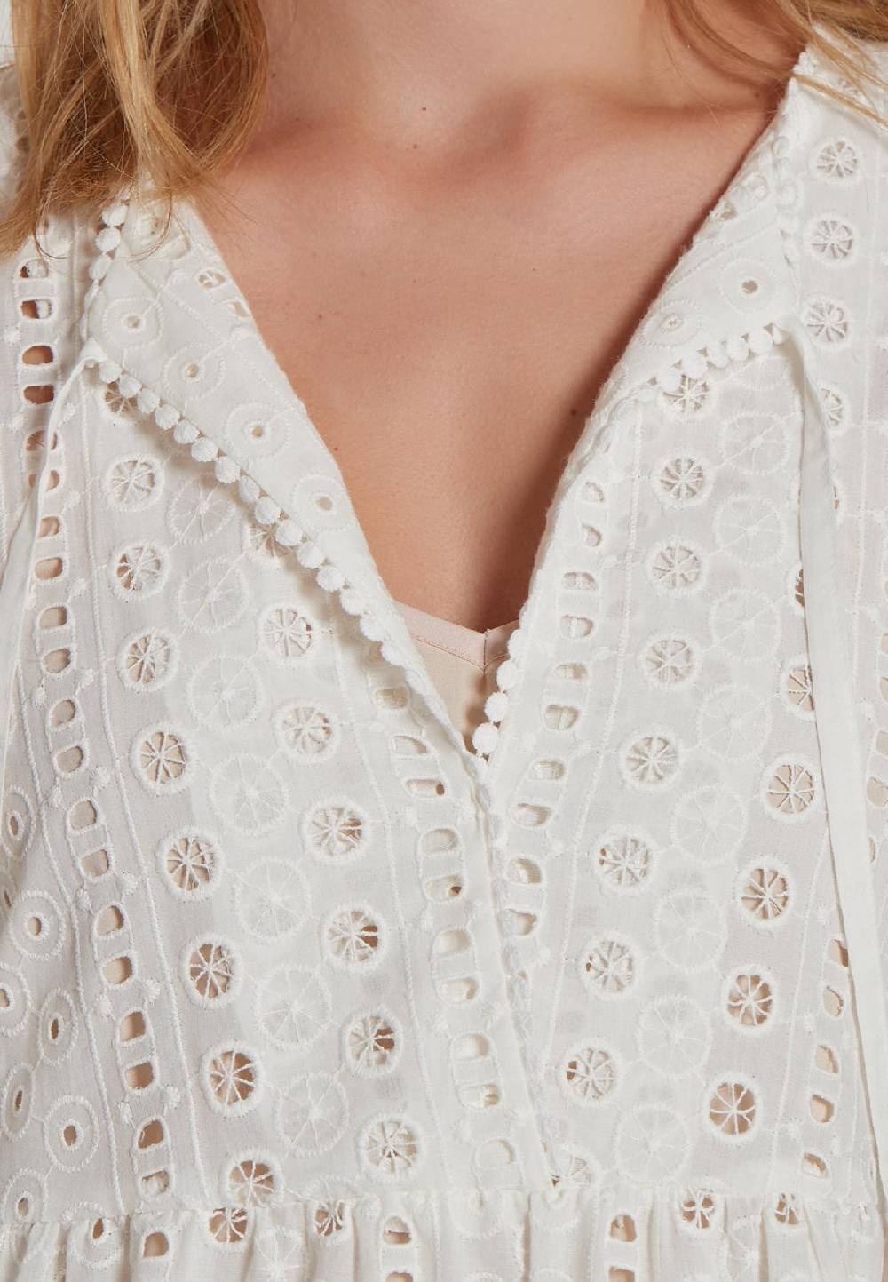 Ana Alcazar Bohokleid Giona Tägliche Deals