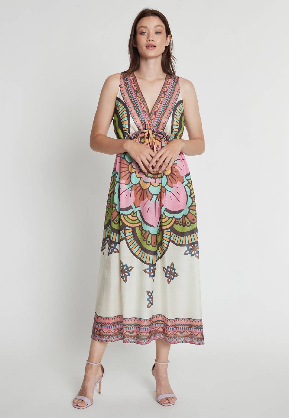 Ana Alcazar Midikleid Rawina Tägliche Deals