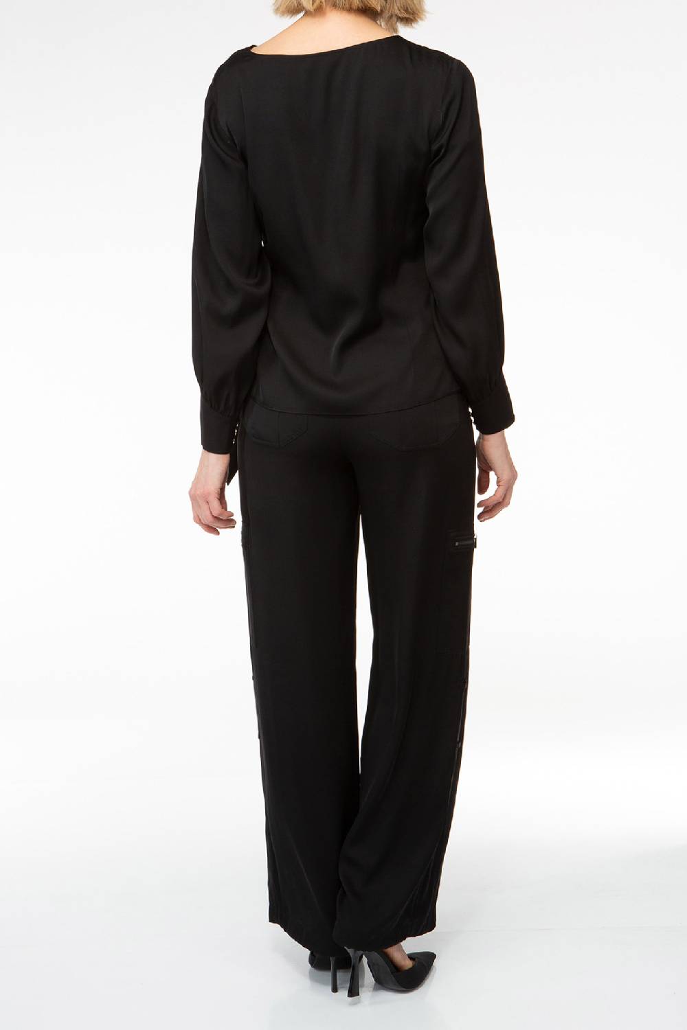 IVI GmbH SOLID SILK Seidenbluse mit Cut-Out Detail schwarz Neuheiten