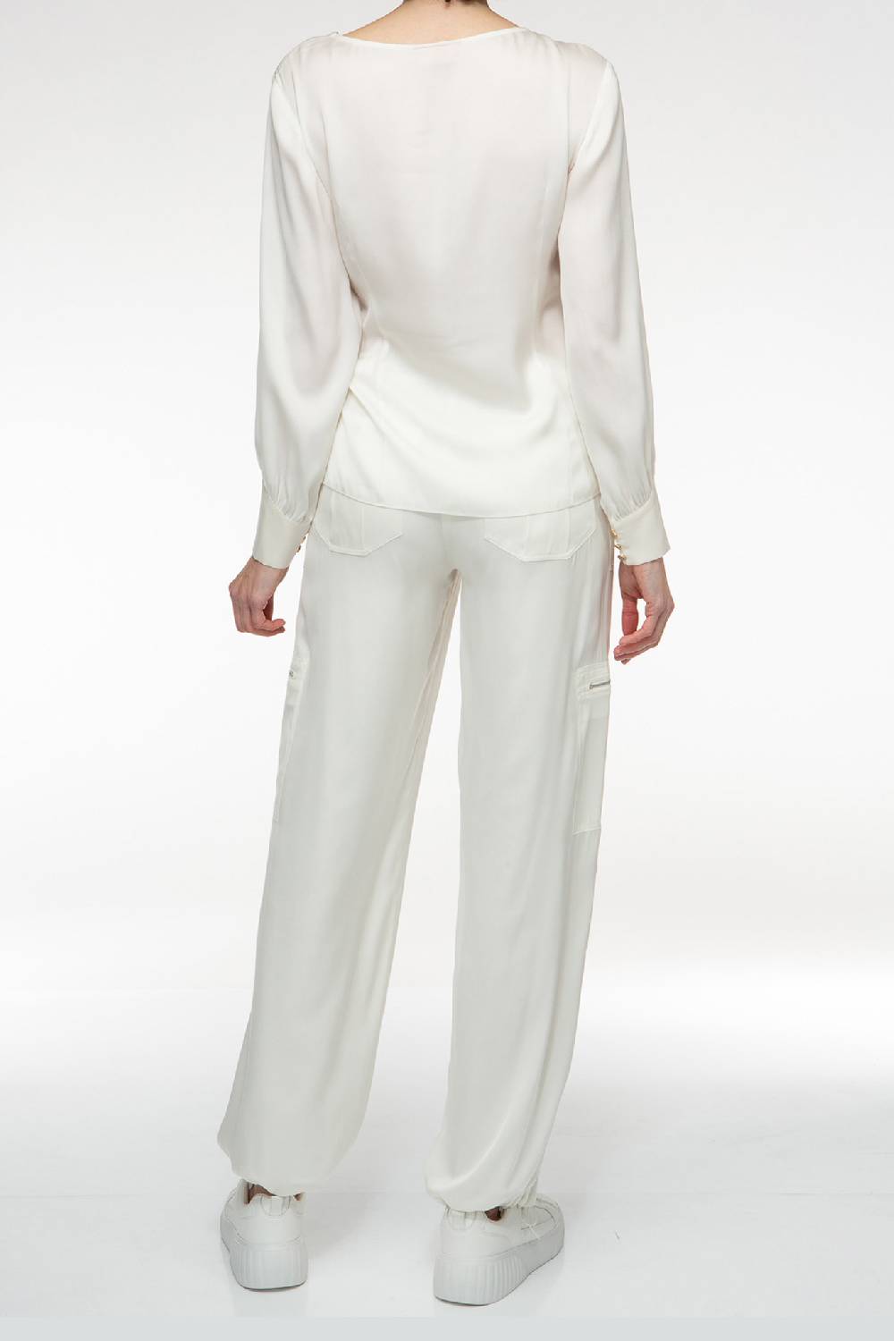 IVI GmbH SOLID SILK Seidenbluse mit Cut-Out Detail weiß Saisonale Angebote
