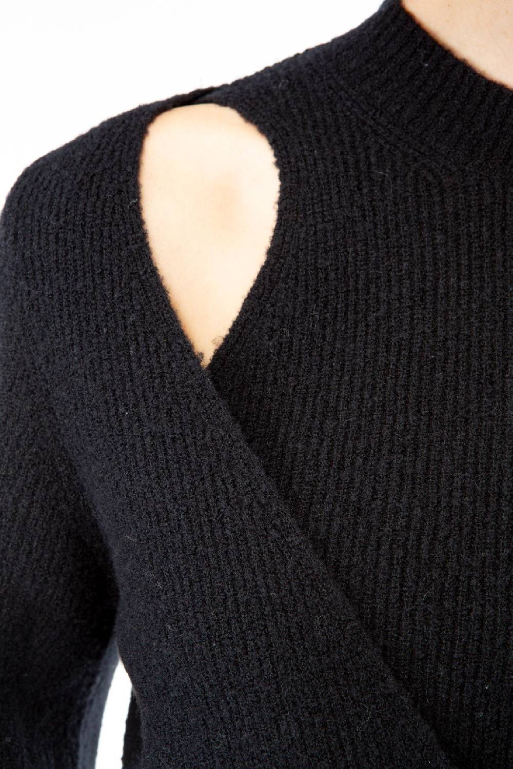 IVI GmbH SOLID KNIT Wickelpullover mit Cut-Out Detail schwarz Sonderangebote