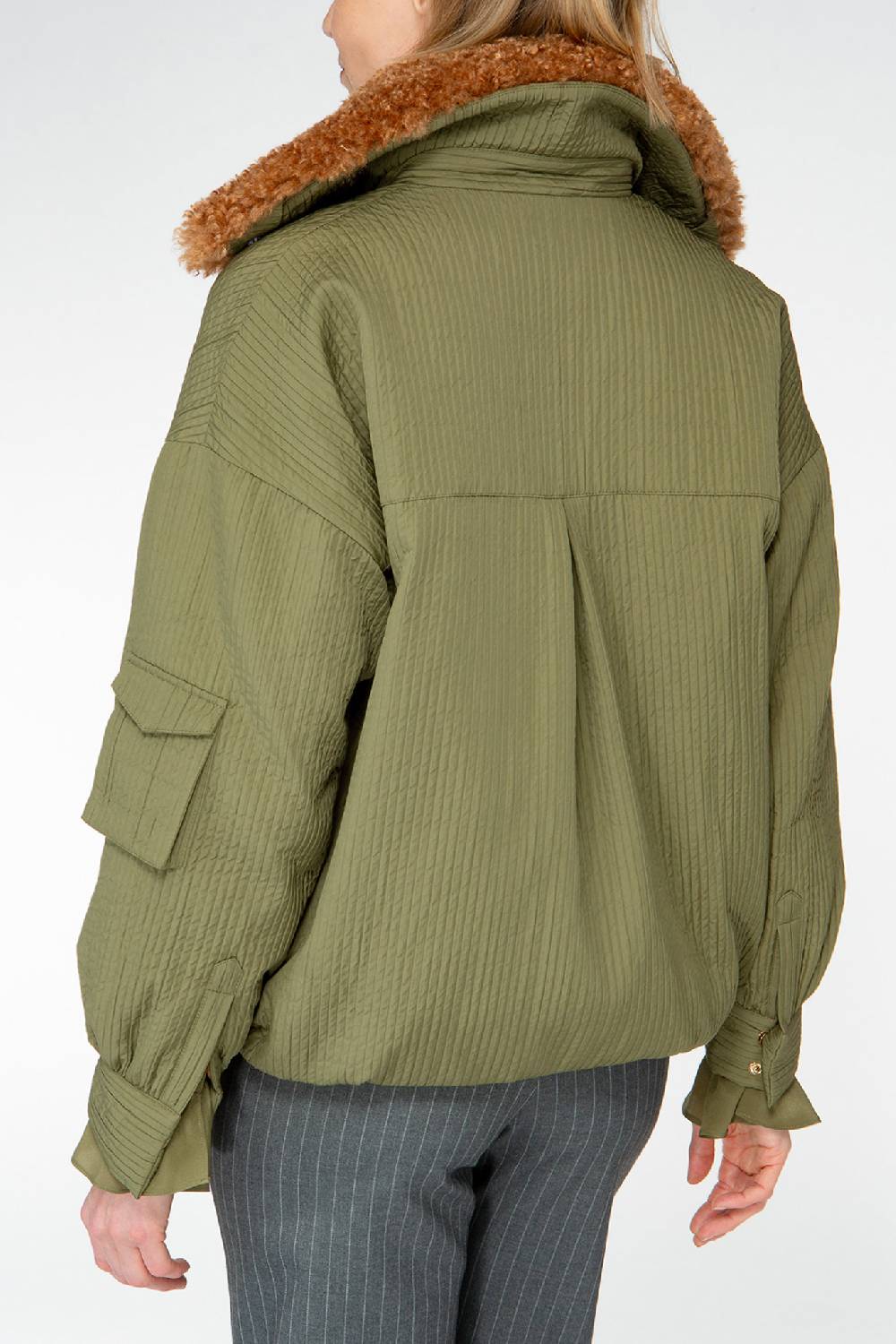 IVI GmbH OUTERWEAR Pilotenjacke mit Fake-Fur Kragen oliv Outlet