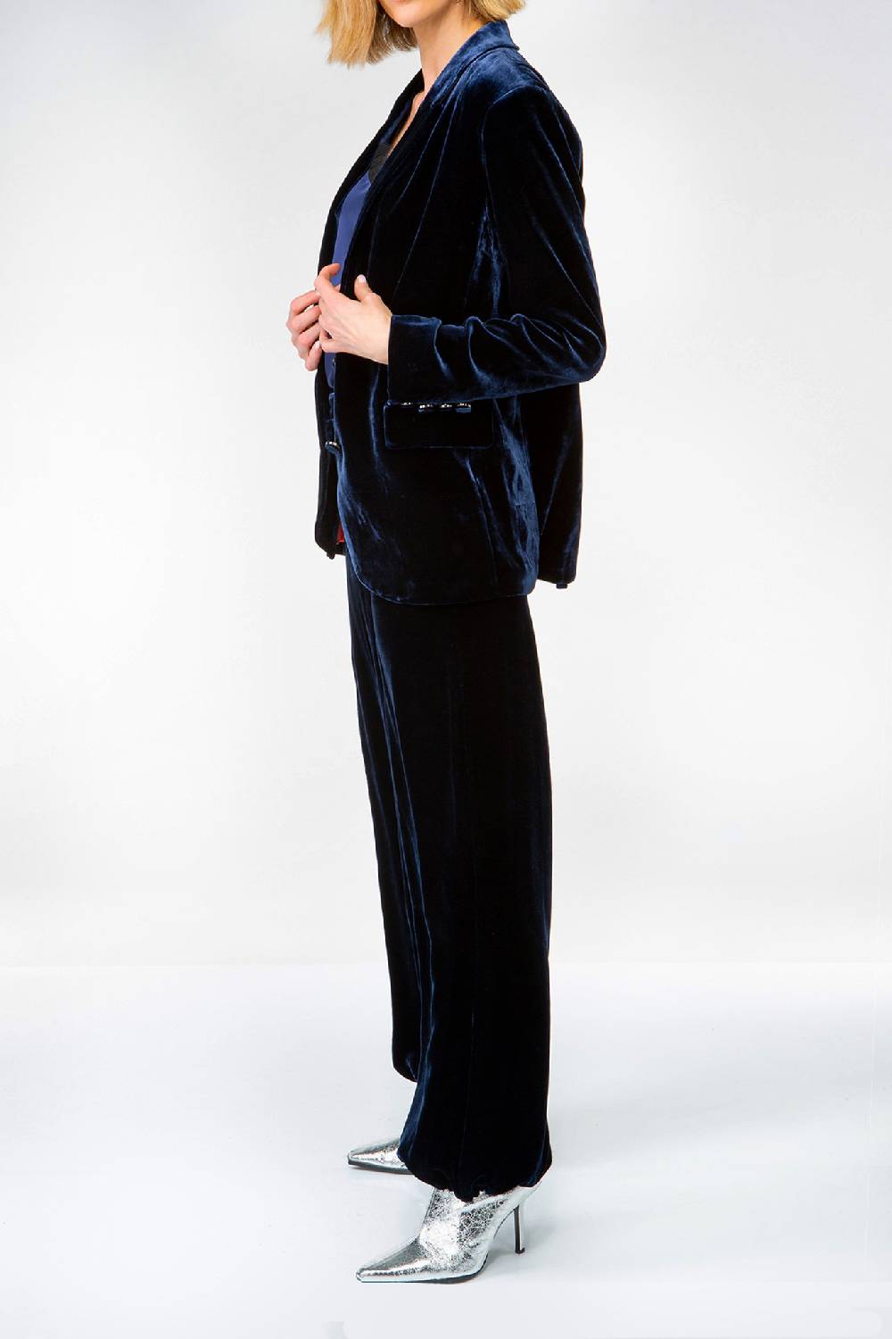 IVI GmbH VELVET Samthose mit Cargo Details navy Muttertagsangebot