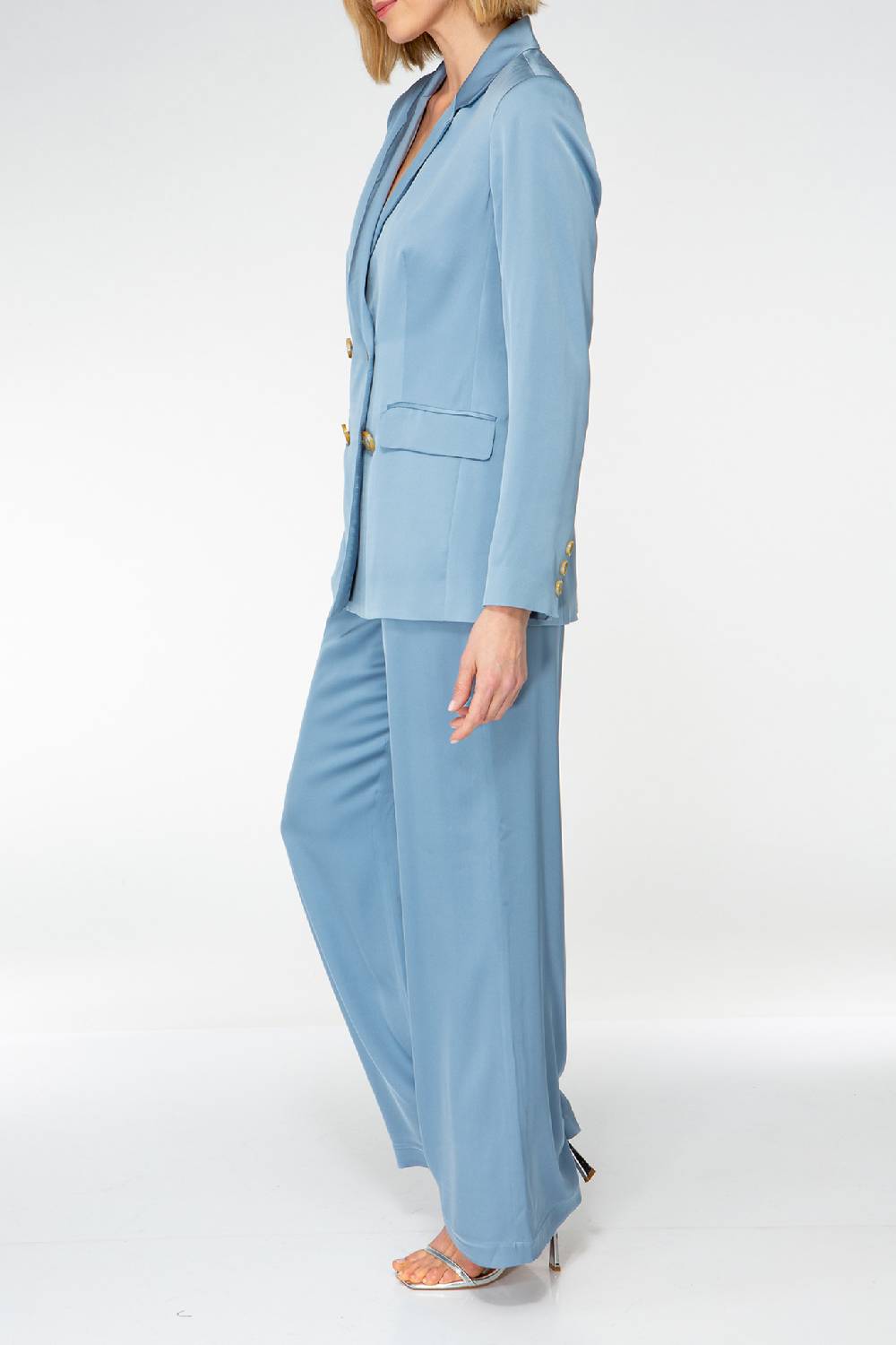 IVI GmbH SOLID SILK Seidenblazer hellblau Wochenangebot