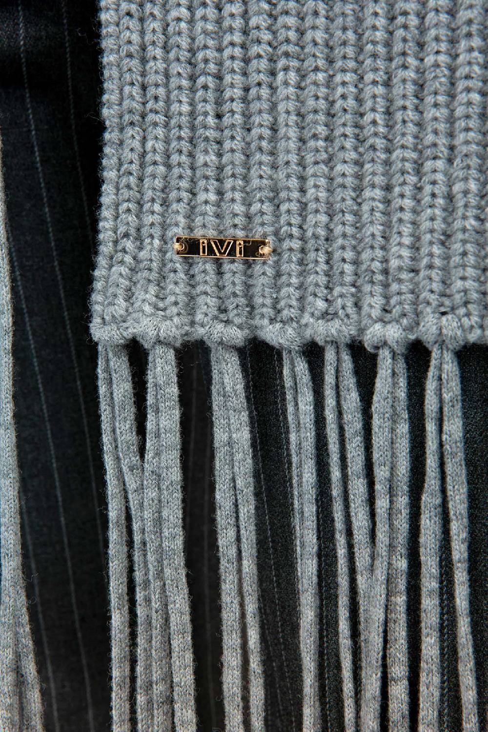 IVI GmbH SOLID KNIT Langer Schal mit Fransen grau-melange Fabrikladen