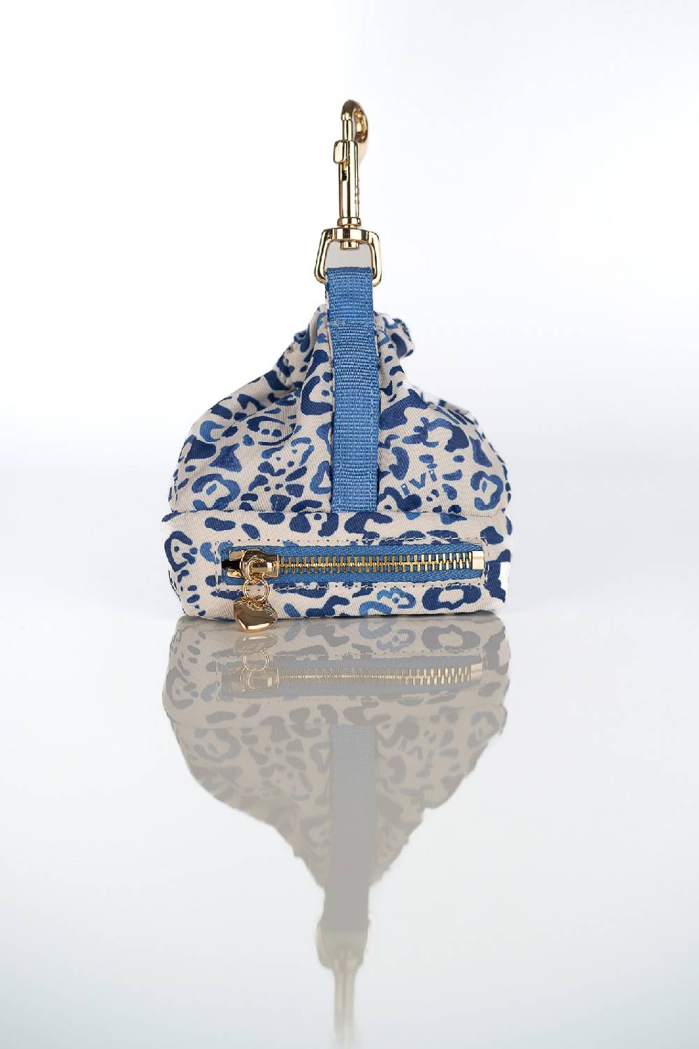 IVI GmbH BLUE LEO Futterbeutel Online Outlet