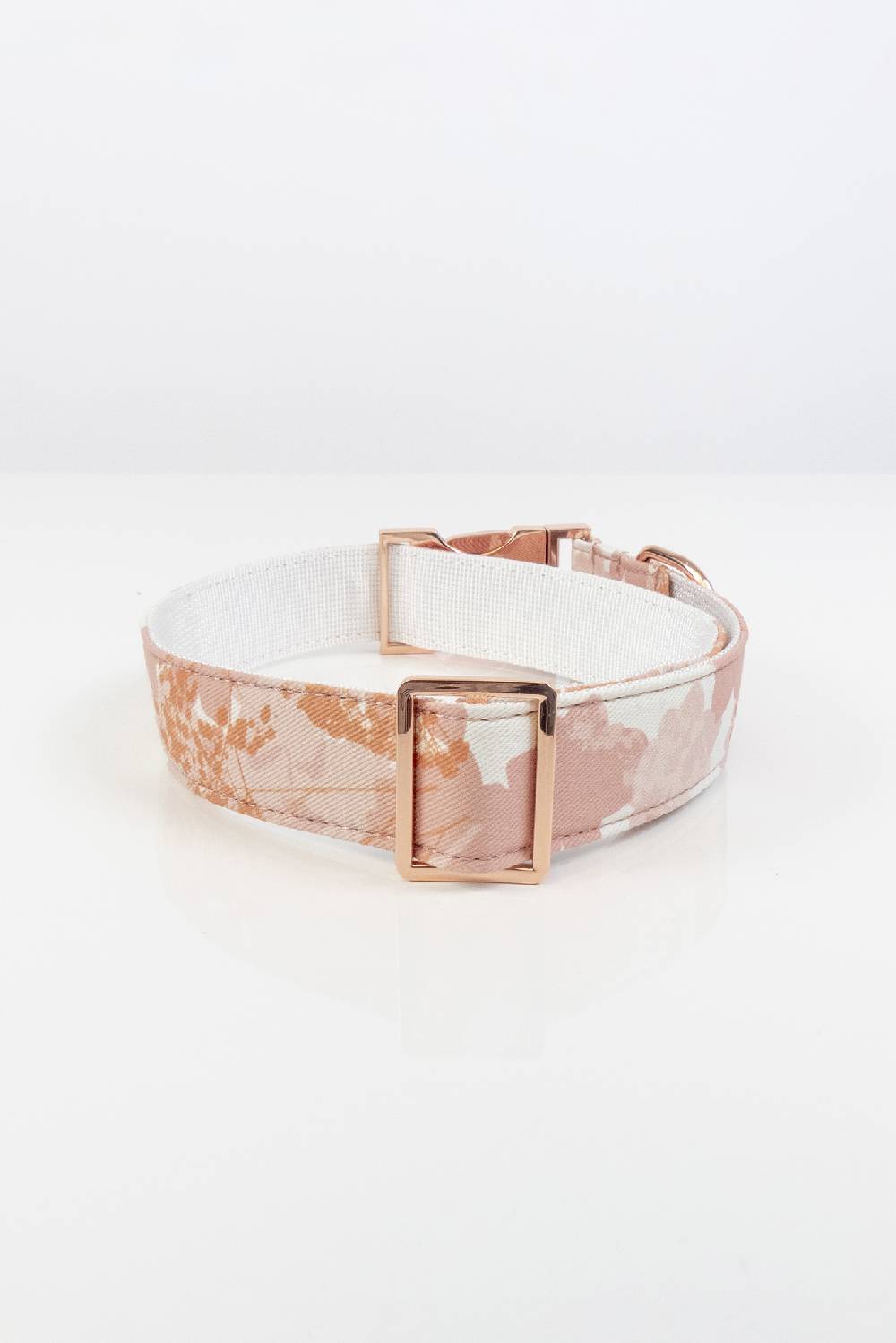 IVI GmbH PASTEL FLOWER Halsband Neueste Mode