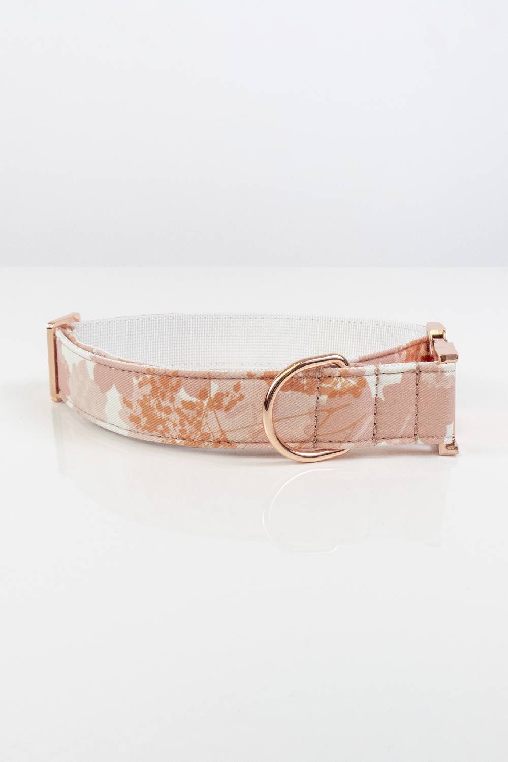 IVI GmbH PASTEL FLOWER Halsband Neueste Mode