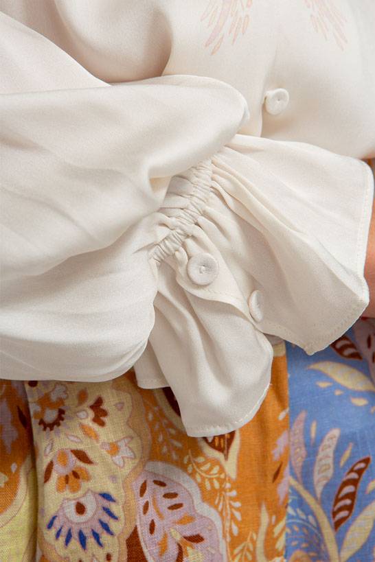 IVI GmbH AMBER Seidenbluse mit platziertem Print 2025