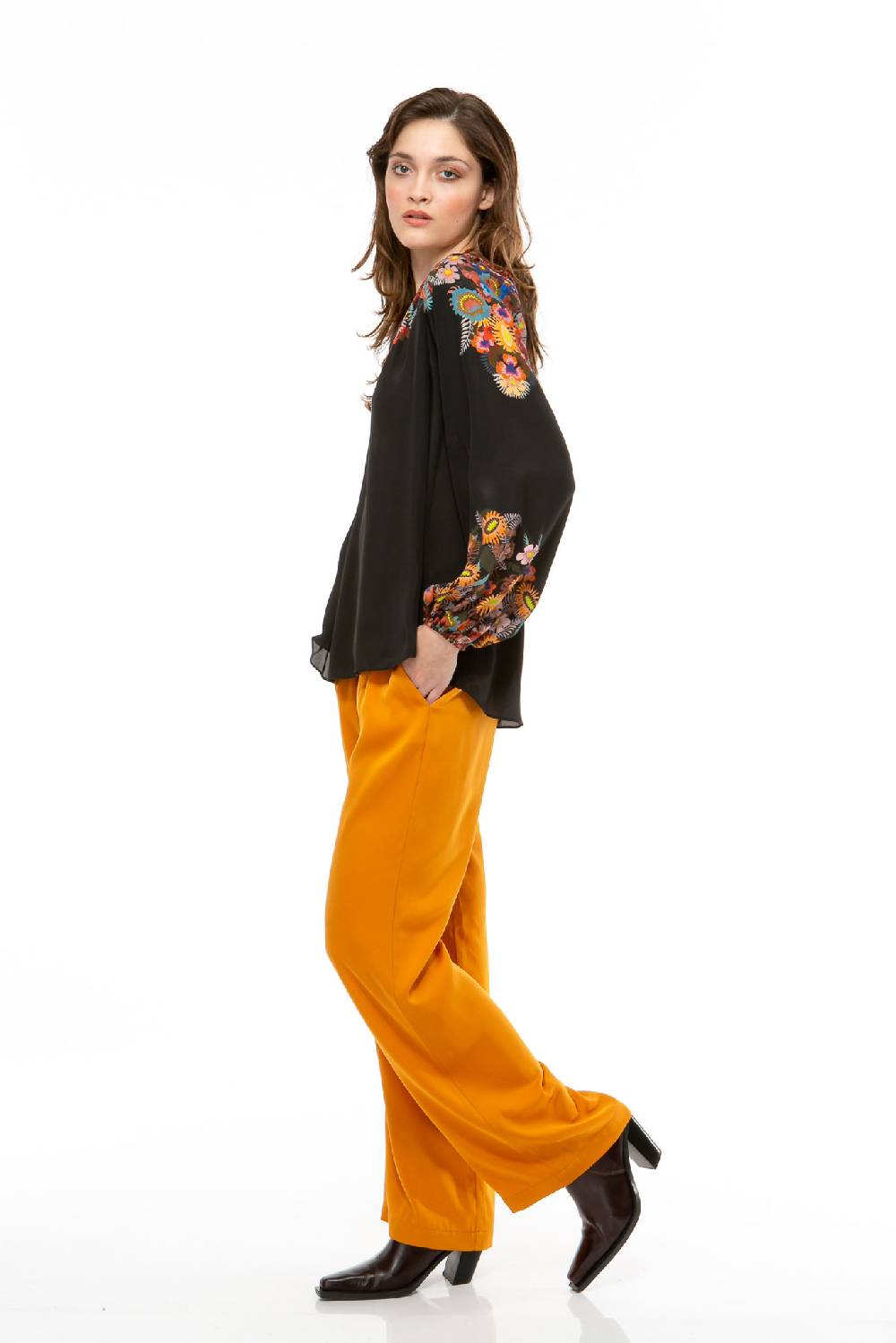 IVI GmbH FLOWER BALL Bluse schwarz im Angebot