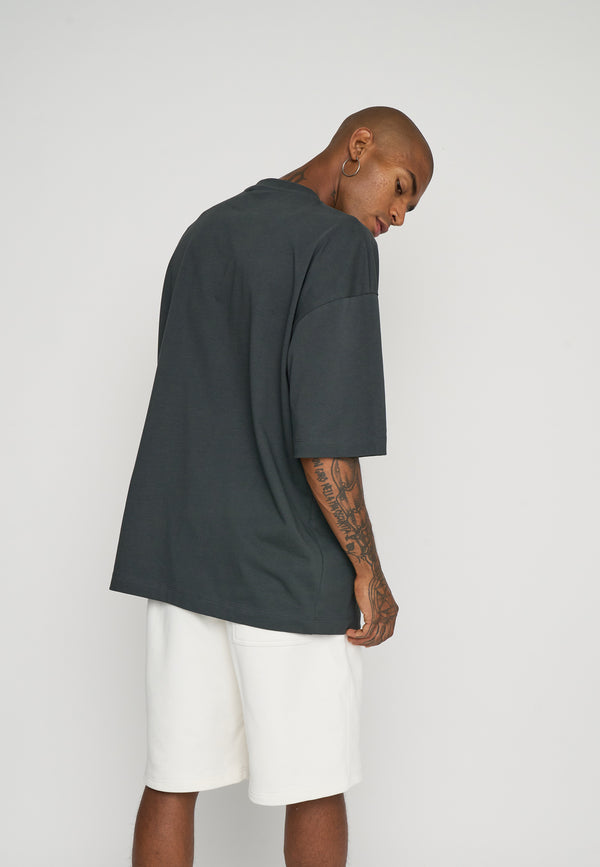 Multiply Spparel Oversize T-Shirt SACRED Black Soda Lagerräumung