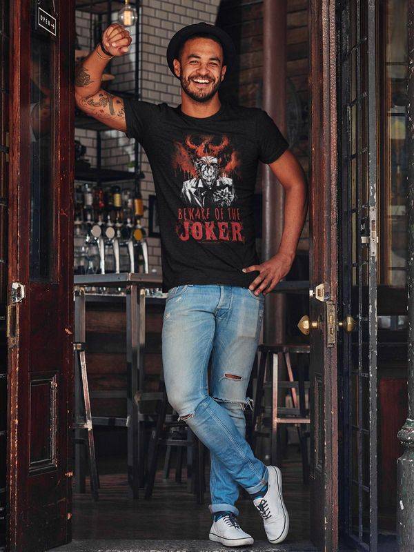 Nastrovje Potsdam Batman World Burn T Herren T-Shirt schwarz Tiefpreis