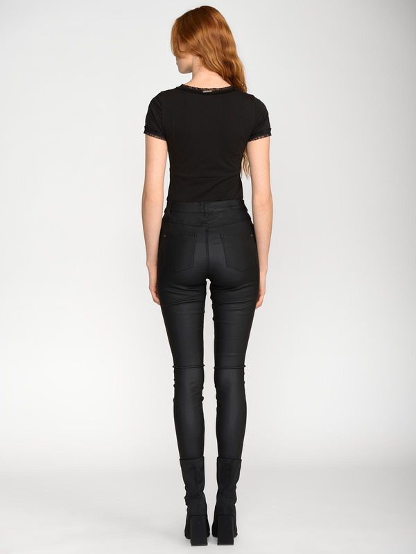 Nastrovje Potsdam Pussy Deluxe Bow On Black Shirt female schwarz Auslauf