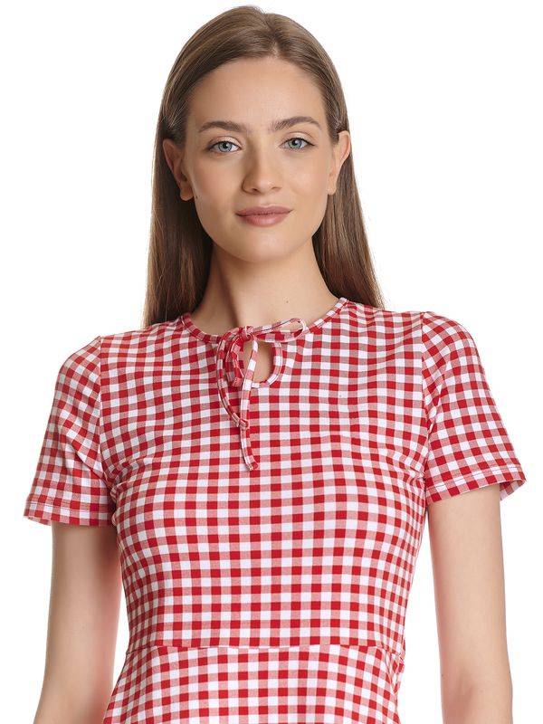 Nastrovje Potsdam Pussy Deluxe Back to 1955 Red Plaid Damen A-Linien-Kleid rot allover Rabatt