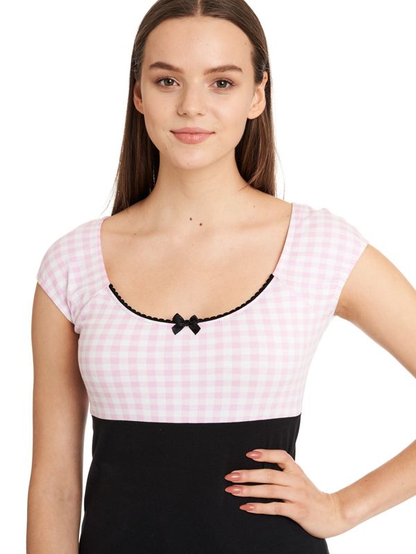 Nastrovje Potsdam Pussy Deluxe Lightpink Plaid Evie Damen T-Shirt schwarz/lightpink im Angebot