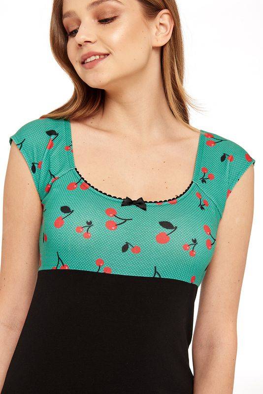 Nastrovje Potsdam Pussy Deluxe Cat Cherries Basic Shirt schwarz / grün allover Sonderangebote