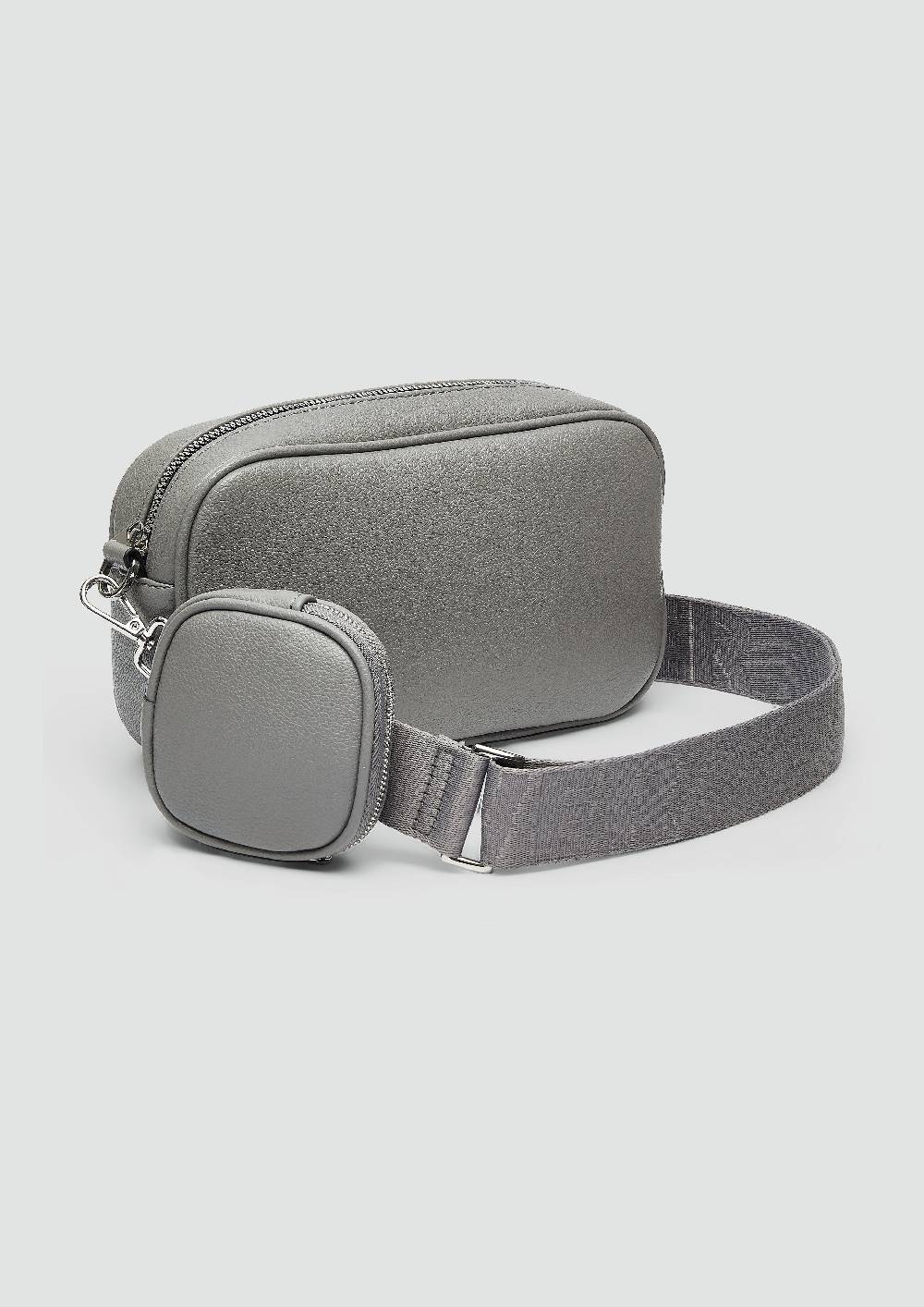 s.Oliver Camera-Bag aus Lederimitat Online Outlet