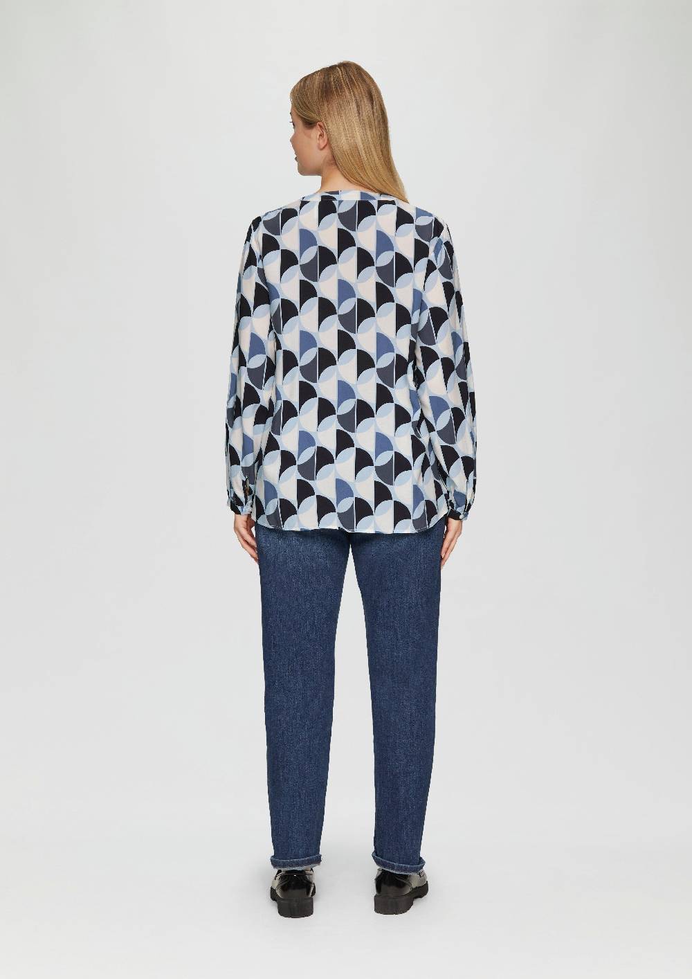 s.Oliver Viskose-Bluse mit Raffdetails und All-over-Print Tägliche Deals