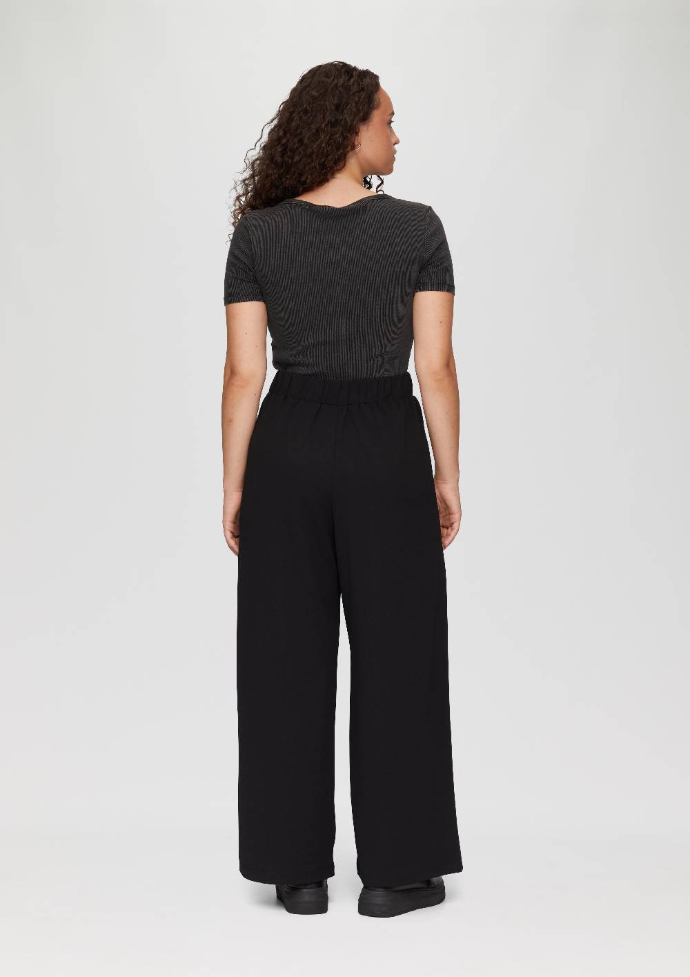 s.Oliver Crêpe-Hose im Relaxed Fit mit Wide Leg VIP-Rabatte