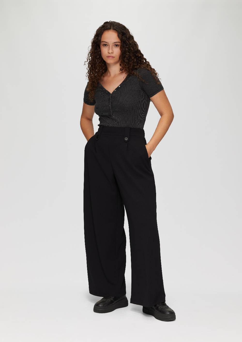 s.Oliver Crêpe-Hose im Relaxed Fit mit Wide Leg VIP-Rabatte