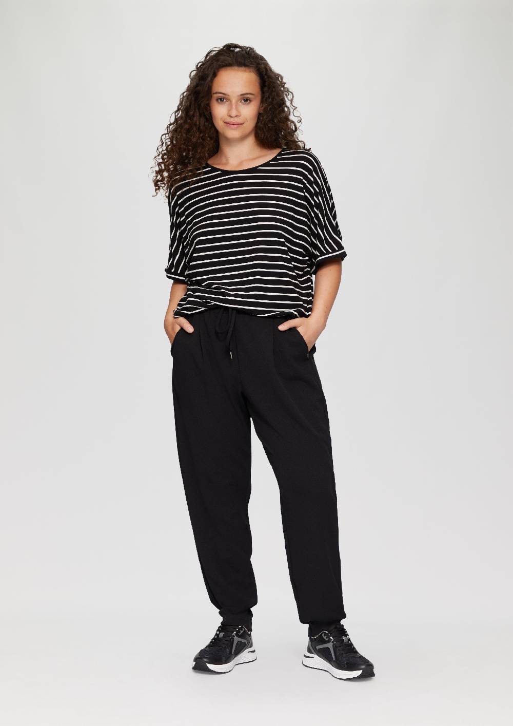 s.Oliver Jogpants aus Interlock-Crêpe Super Sparpreis