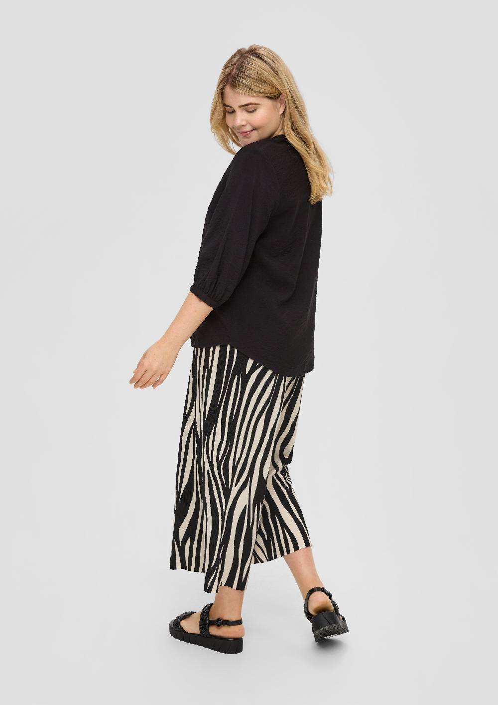 s.Oliver Culotte mit elastischem Bund Neueste Stile