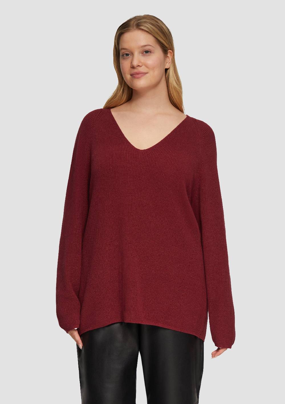 s.Oliver Strickpullover mit V-Ausschnitt im Loose Fit Zeitbegrenzte Promotion