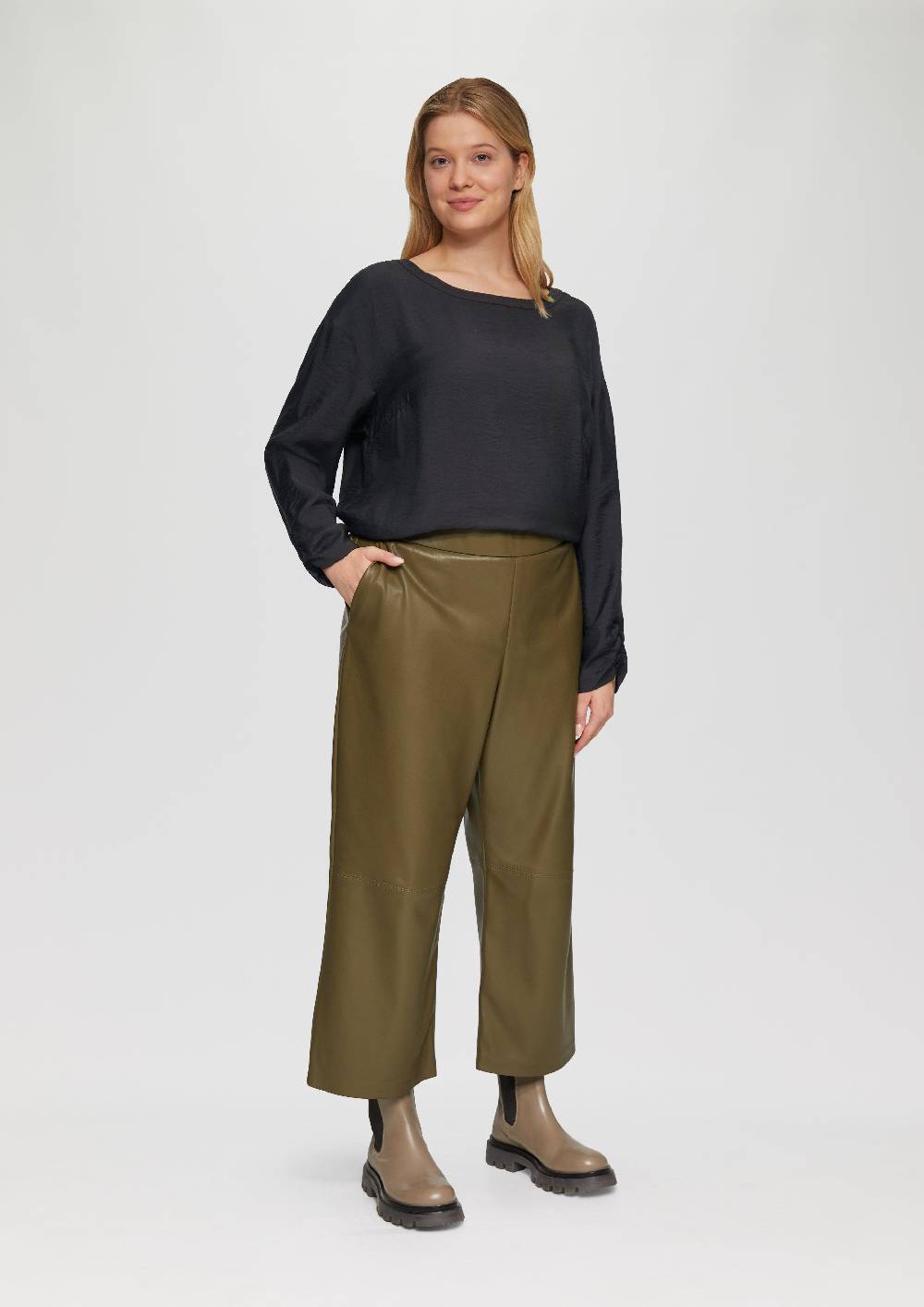 s.Oliver Viskose-Bluse mit elastischem Saum 2025