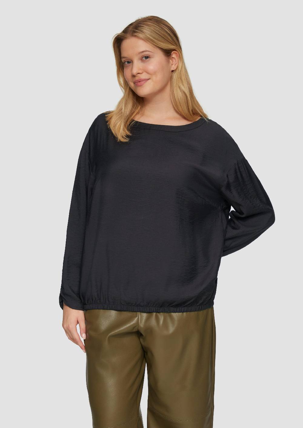 s.Oliver Viskose-Bluse mit elastischem Saum 2025