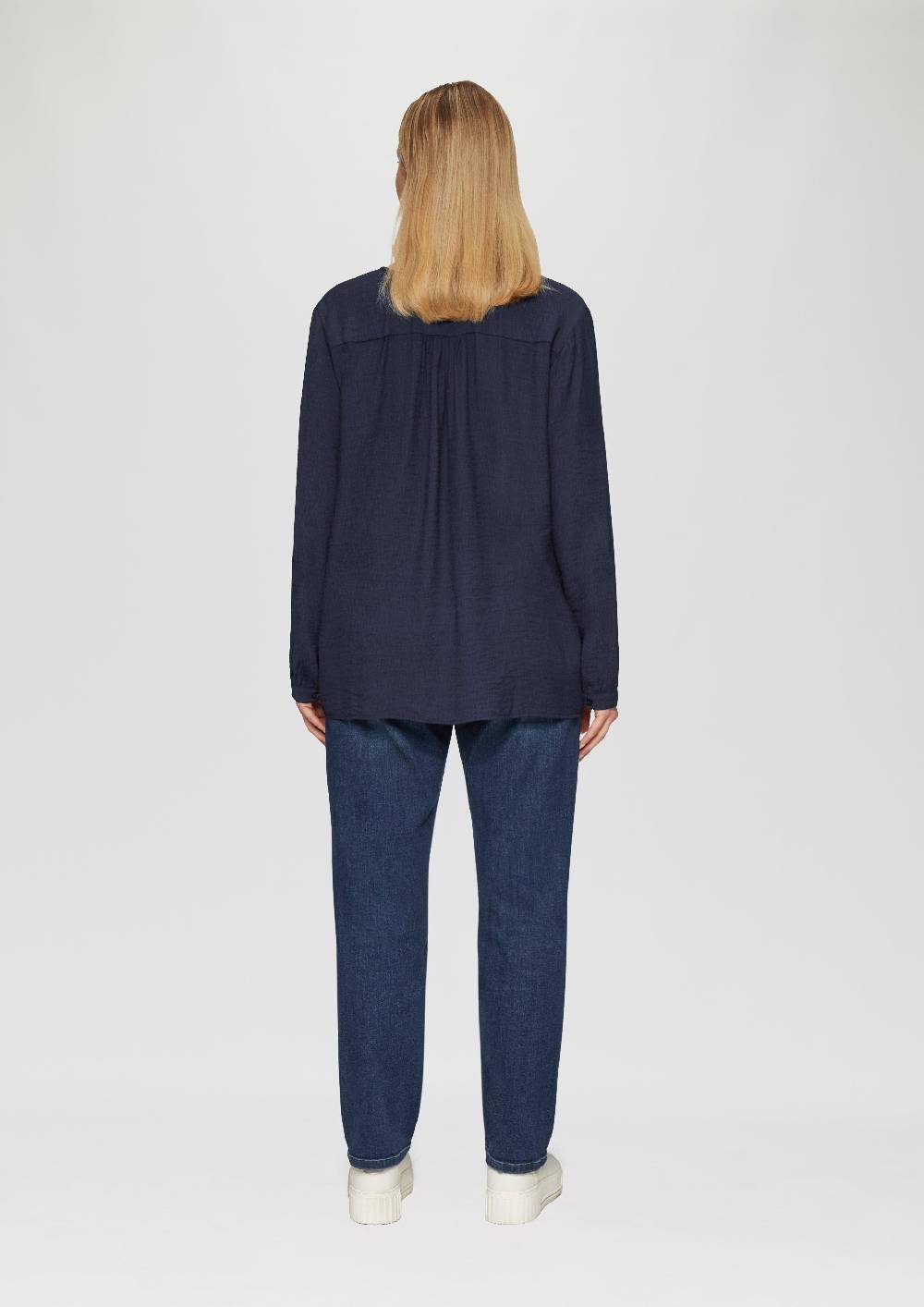 s.Oliver Strukturierte Bluse aus Viskosemix mit Smok Detail Outlet
