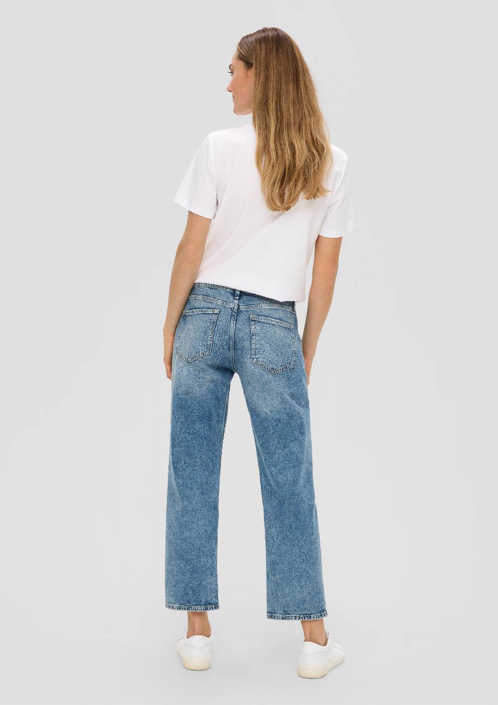 s.Oliver Jeans Karolin / Regular Fit / Mid Rise / Straight Leg JETZT KAUFEN