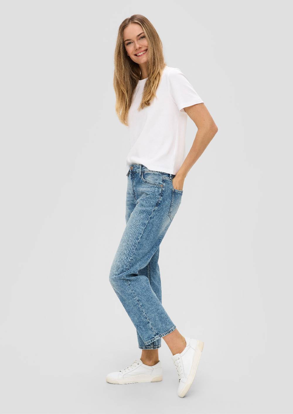 s.Oliver Jeans Karolin / Regular Fit / Mid Rise / Straight Leg JETZT KAUFEN