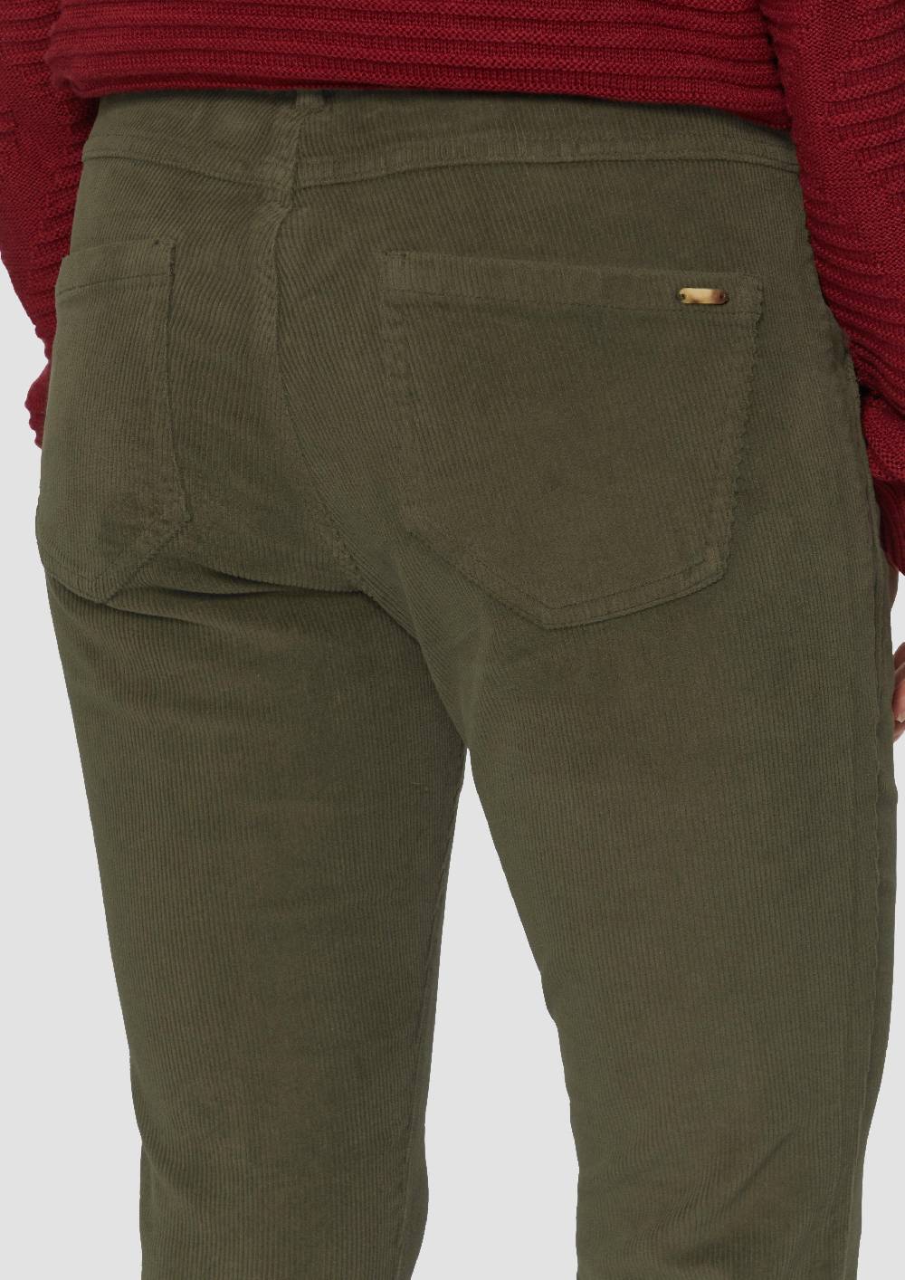 s.Oliver Schmal geschnittene Cordhose Letzter Tag