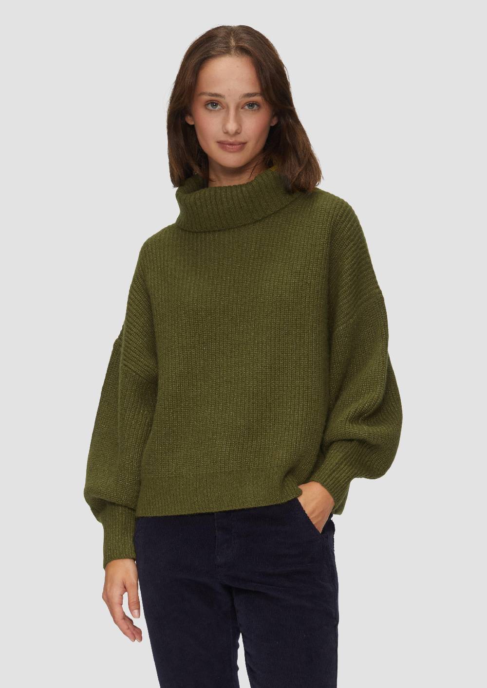 s.Oliver Oversized Rollkragenpullover mit weiten Ärmeln im Angebot