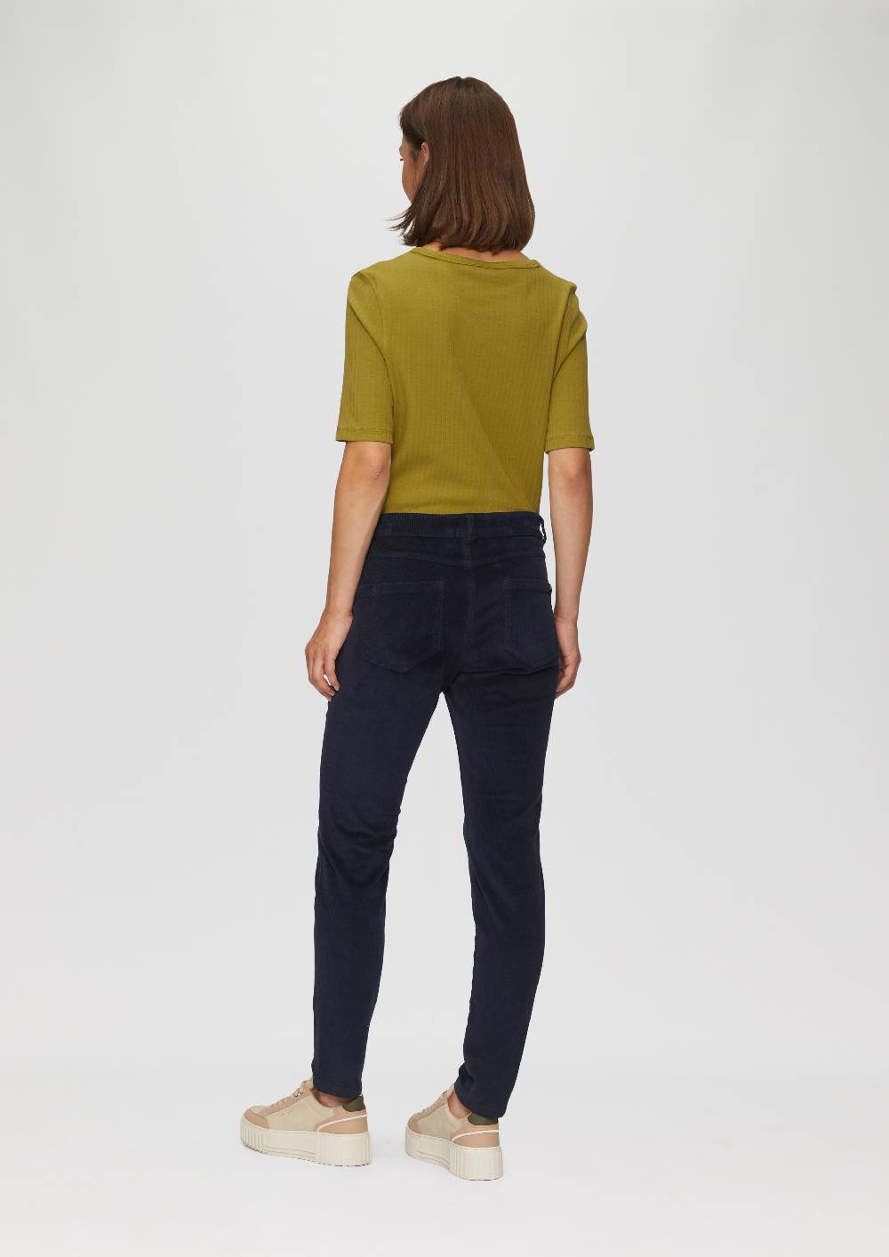 s.Oliver Schmal geschnittene Cordhose Flash Sale