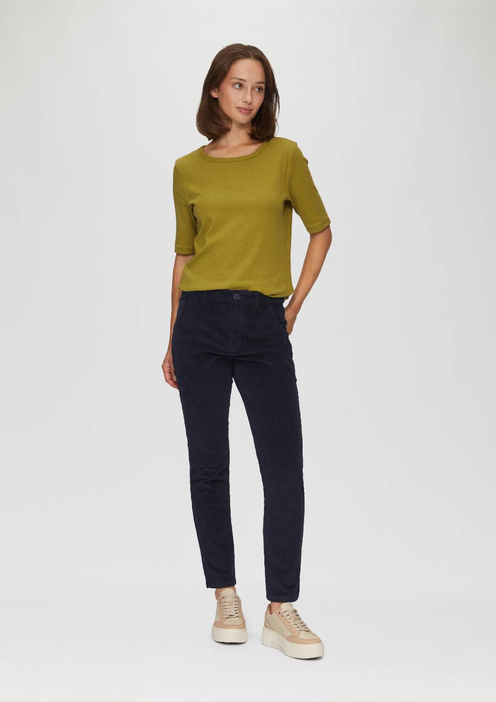 s.Oliver Schmal geschnittene Cordhose Flash Sale