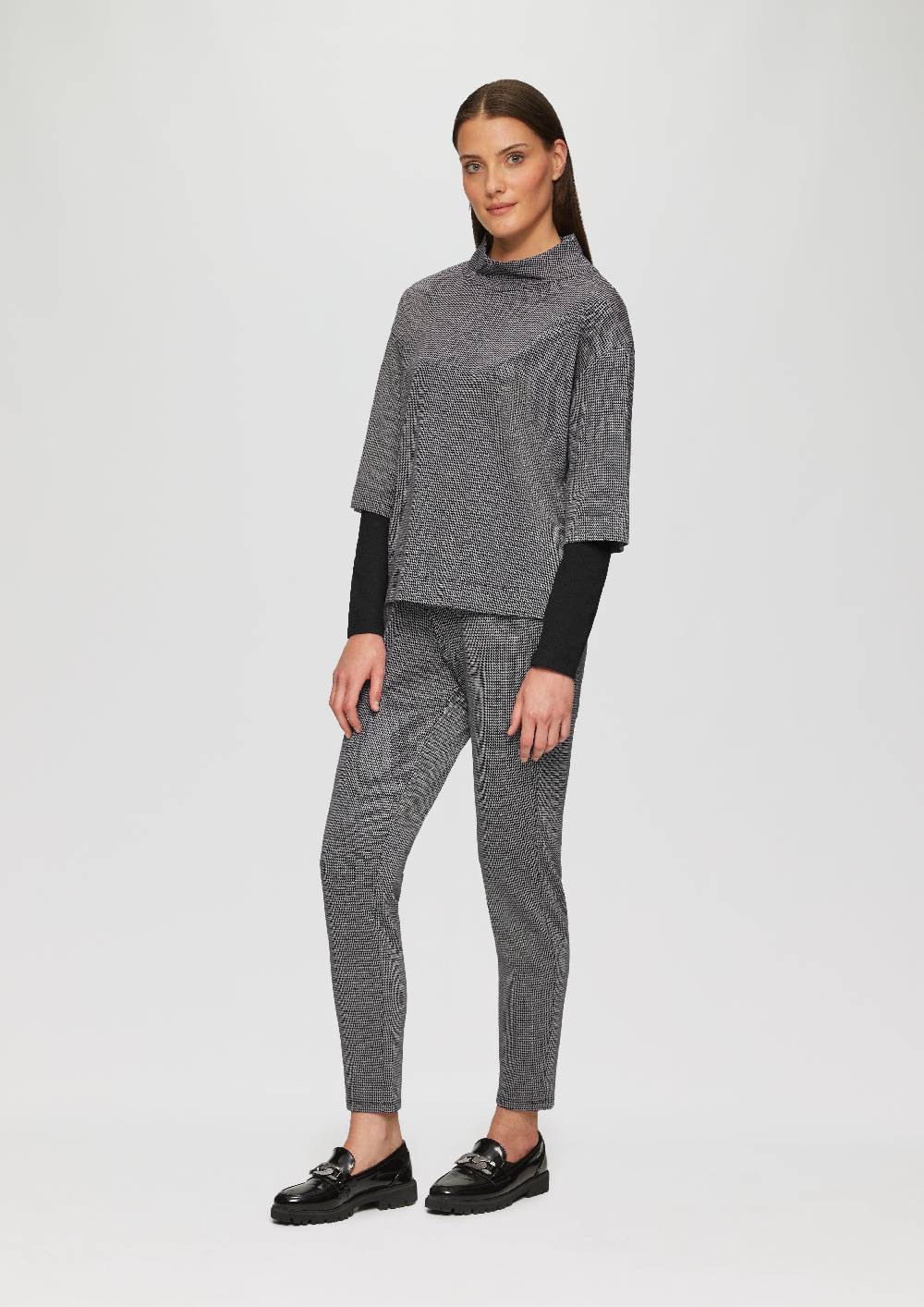 s.Oliver Relaxtes Sweatshirt im Layering-Look Riesige Ersparnisse