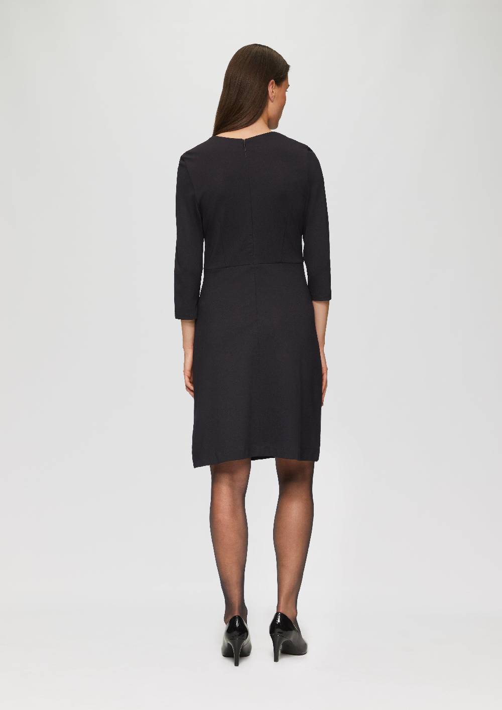 s.Oliver Kleid aus Interlockjersey mit Raff-Details VIP-Rabatte