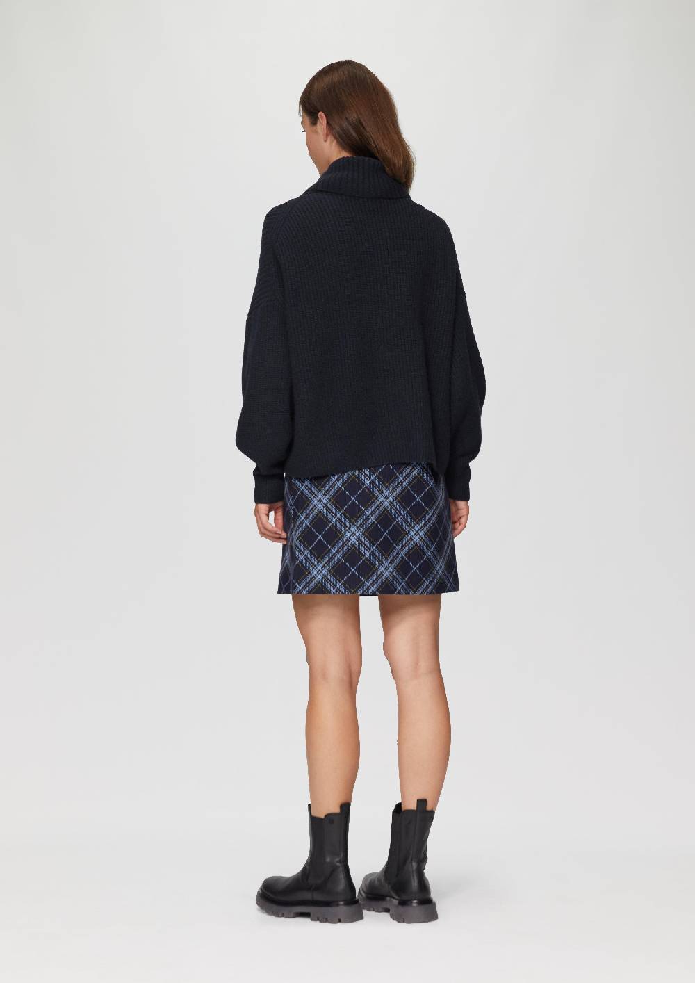 s.Oliver Oversized Rollkragenpullover mit weiten Ärmeln Wochenangebot